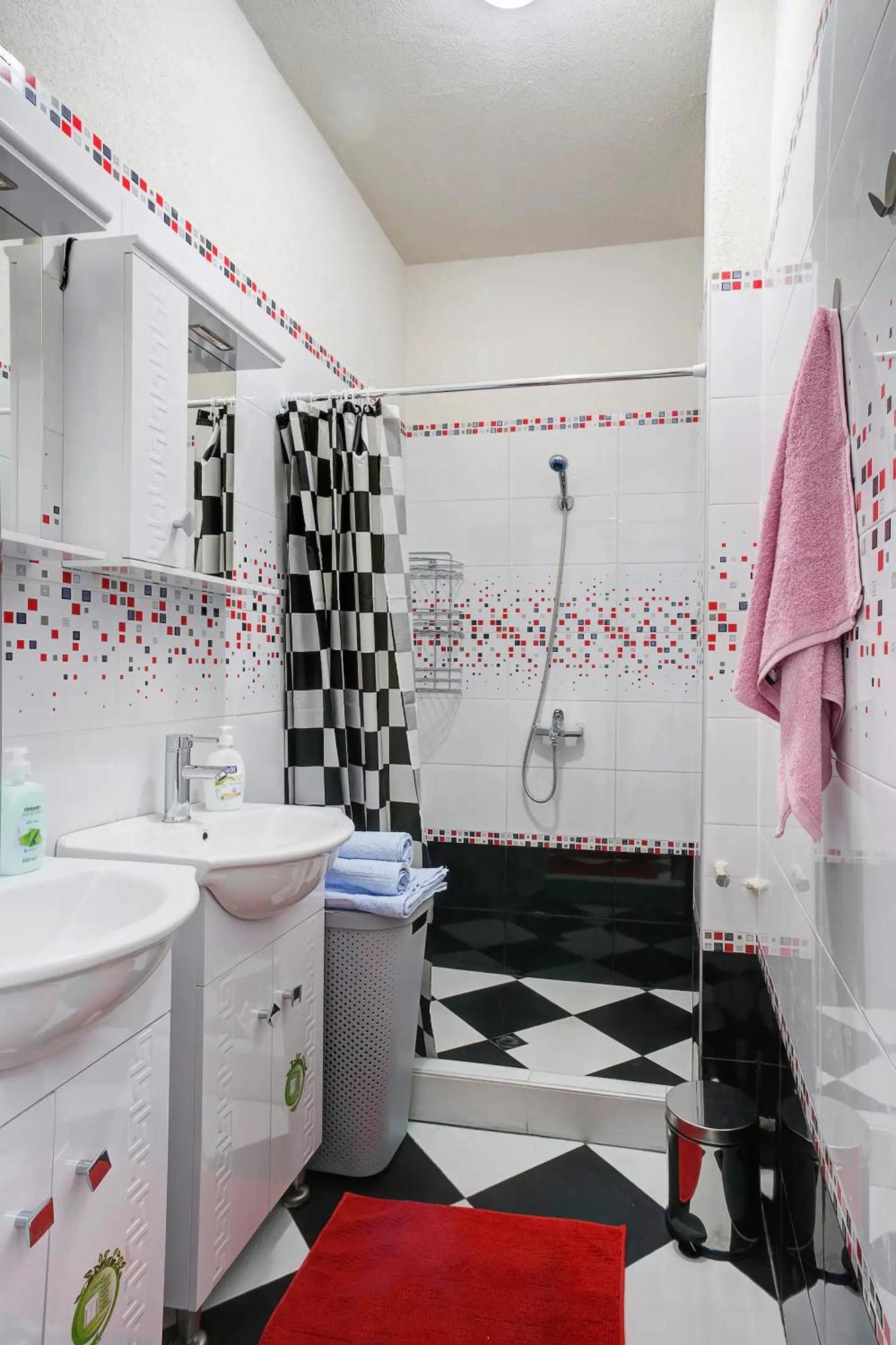 10 Seconds Away From The Main Street, Free Secured Parking Sófia Exterior foto